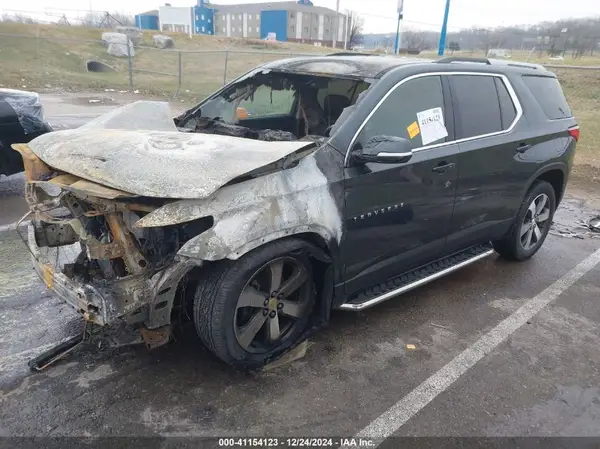 1GNEVHKWXJJ244071 2018 CHEVROLET TRAVERSE - Image 2