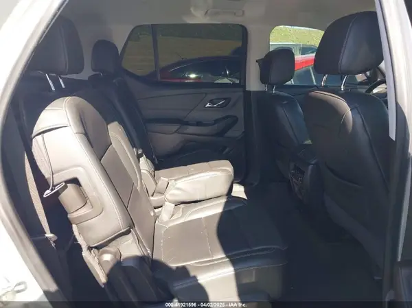 1GNEVHKWXK1244900 2019 CHEVROLET TRAVERSE - Image 8