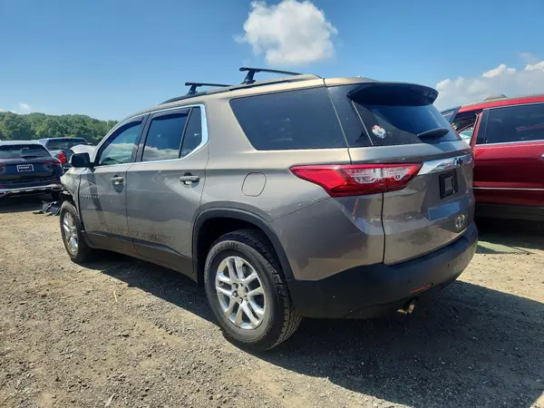 1GNEVHKWXKJ208589 2019 CHEVROLET TRAVERSE - Image 2