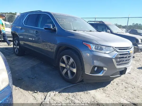 1GNEVHKWXKJ320437 2019 CHEVROLET TRAVERSE - Image 1