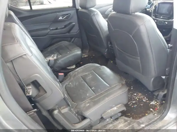1GNEVHKWXMJ220440 2021 CHEVROLET TRAVERSE - Image 8