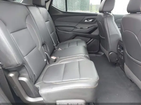 1GNEVHKWXMJ220888 2021 CHEVROLET TRAVERSE - Image 8
