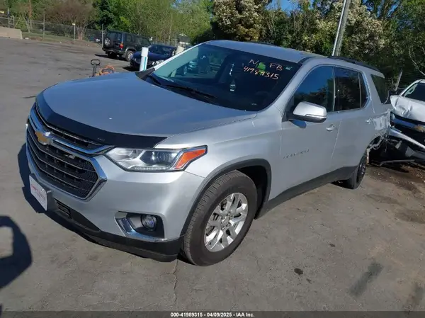 1GNEVHKWXMJ265488 2021 CHEVROLET TRAVERSE - Image 2