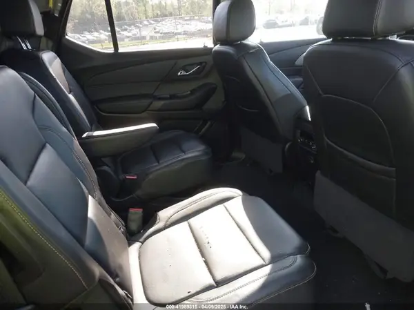 1GNEVHKWXMJ265488 2021 CHEVROLET TRAVERSE - Image 8