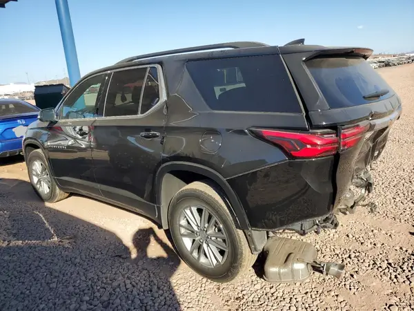 1GNEVHKWXPJ212973 2023 CHEVROLET TRAVERSE - Image 2