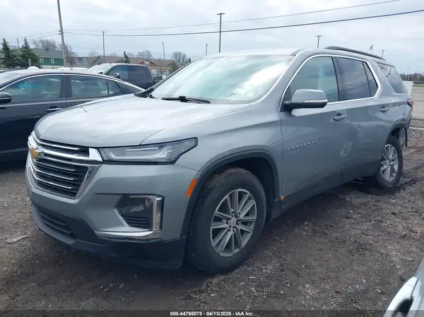 1GNEVHKWXPJ215730 2023 CHEVROLET TRAVERSE - Image 2