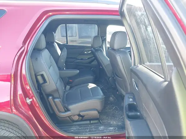 1GNEVHKWXPJ222032 2023 CHEVROLET TRAVERSE - Image 8