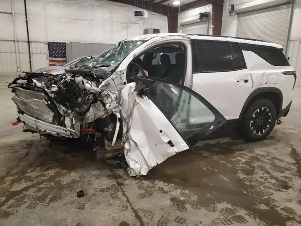 1GNEVJKS0RJ164407 2024 CHEVROLET TRAVERSE - Image 1