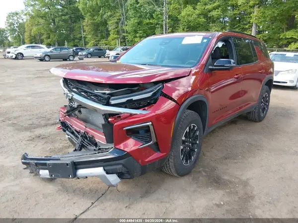 1GNEVJKS2RJ227121 2024 CHEVROLET TRAVERSE - Image 2