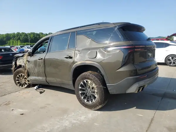 1GNEVJKS3RJ213552 2024 CHEVROLET TRAVERSE - Image 2