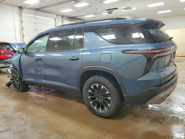 1GNEVJKS3TJ100868 2026 CHEVROLET TRAVERSE - Image 2