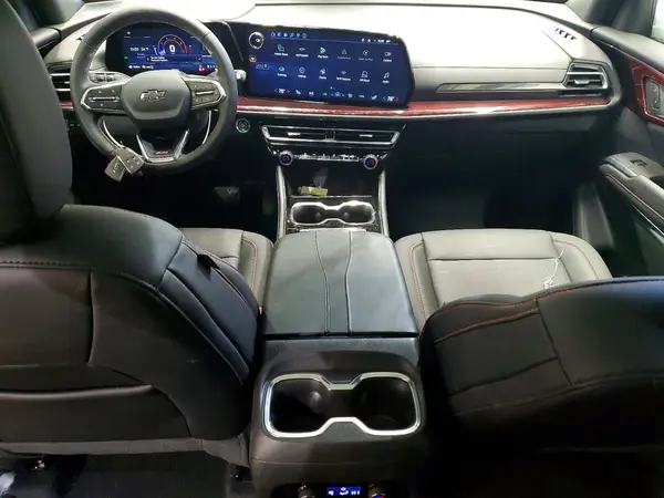 1GNEVJKS3TJ162044 2026 CHEVROLET TRAVERSE - Image 8