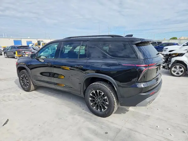 1GNEVJKS5TJ290771 2026 CHEVROLET TRAVERSE - Image 2