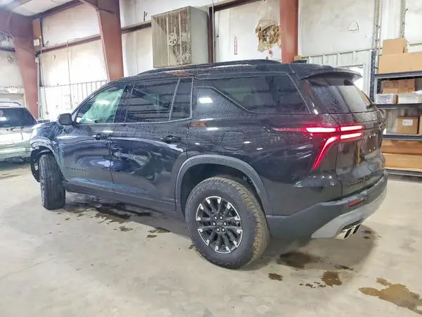 1GNEVJKS8TJ113776 2026 CHEVROLET TRAVERSE - Image 2