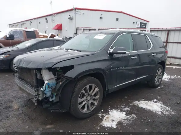 1GNEVJKW0JJ110595 2018 CHEVROLET TRAVERSE - Image 2