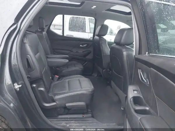 1GNEVJKW0JJ110595 2018 CHEVROLET TRAVERSE - Image 8