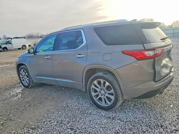 1GNEVJKW0JJ131902 2018 CHEVROLET TRAVERSE - Image 2