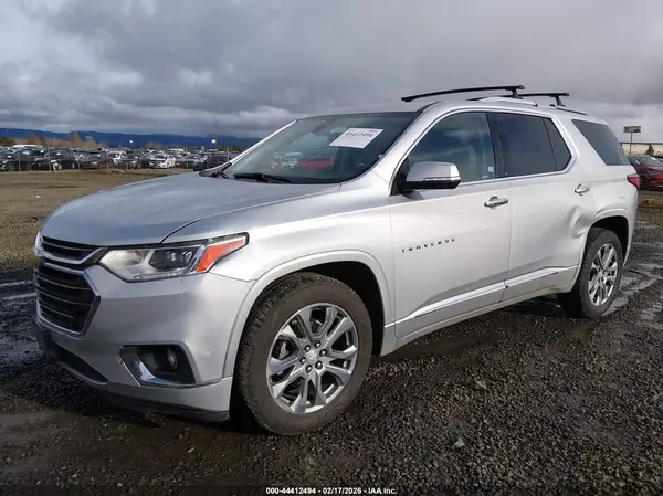 1GNEVJKW0JJ131978 2018 CHEVROLET TRAVERSE - Image 2