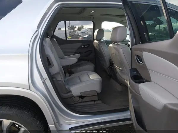 1GNEVJKW0JJ131978 2018 CHEVROLET TRAVERSE - Image 8