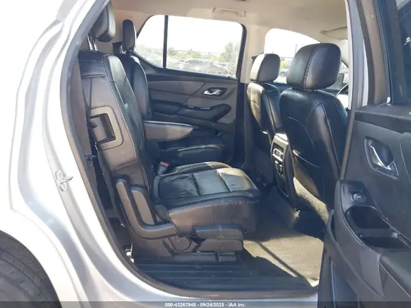 1GNEVJKW0JJ161921 2018 CHEVROLET TRAVERSE - Image 8