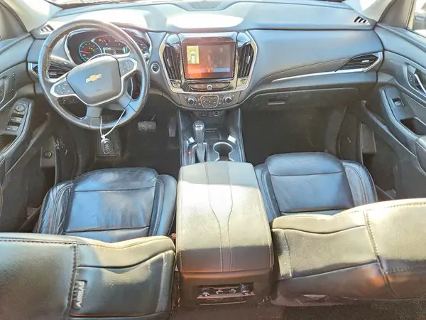 1GNEVJKW0JJ168335 2018 CHEVROLET TRAVERSE - Image 8