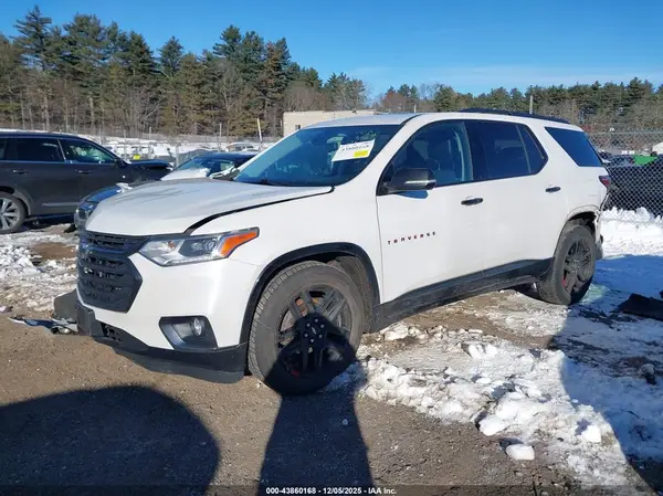 1GNEVJKW0JJ259623 2018 CHEVROLET TRAVERSE - Image 2