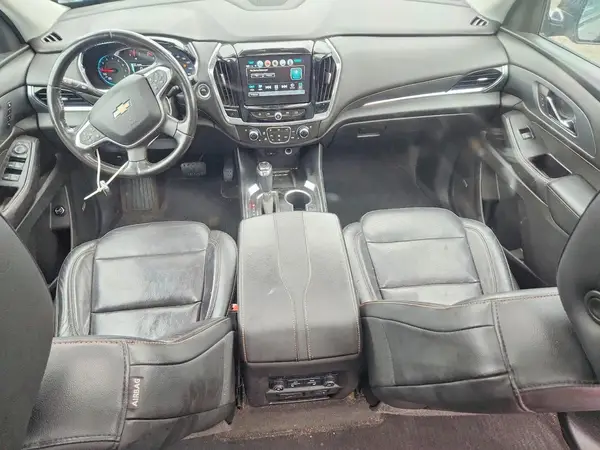 1GNEVJKW0JJ262781 2018 CHEVROLET TRAVERSE - Image 8