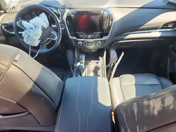 1GNEVJKW0MJ176648 2021 CHEVROLET TRAVERSE - Image 8