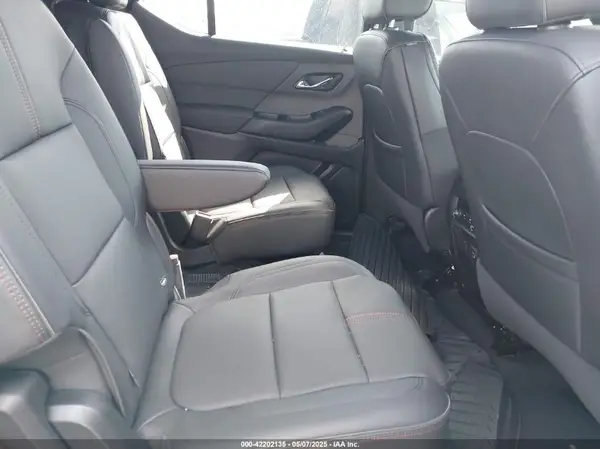 1GNEVJKW0PJ119192 2023 CHEVROLET TRAVERSE - Image 8