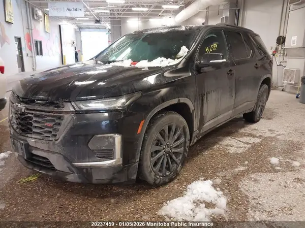 1GNEVJKW0PJ189582 2023 CHEVROLET TRAVERSE - Image 2