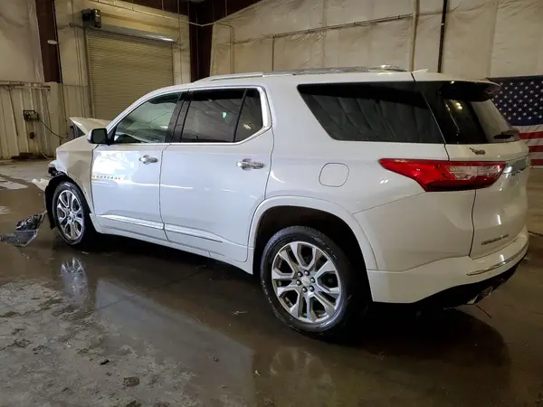 1GNEVJKW1JJ164505 2018 CHEVROLET TRAVERSE - Image 2