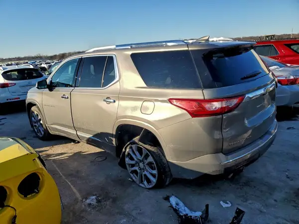 1GNEVJKW1JJ169669 2018 CHEVROLET TRAVERSE - Image 2