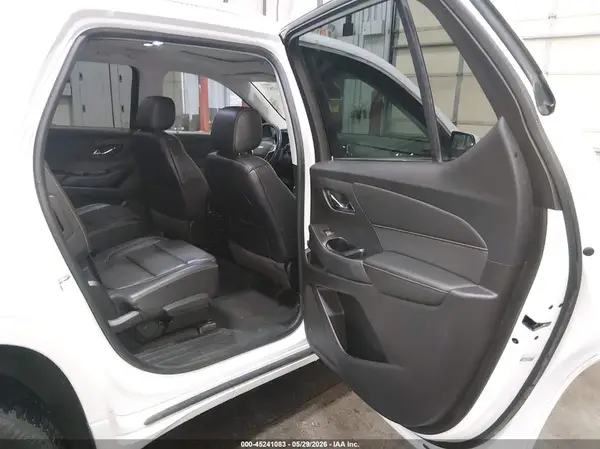 1GNEVJKW1JJ187766 2018 CHEVROLET TRAVERSE - Image 8