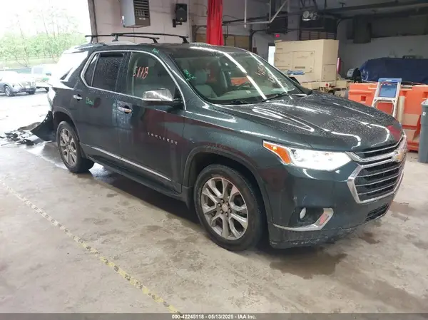 1GNEVJKW1JJ201584 2018 CHEVROLET TRAVERSE - Image 1