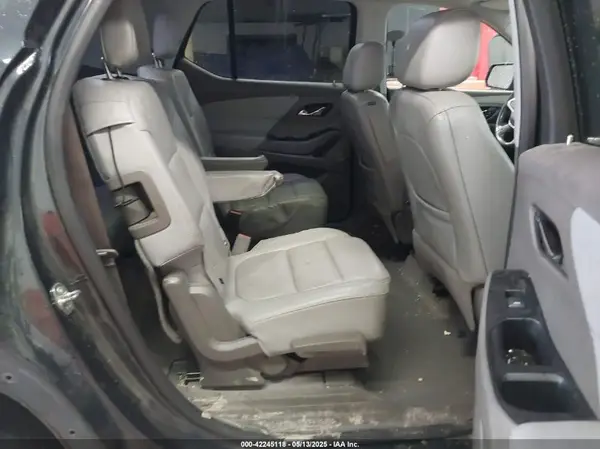1GNEVJKW1JJ201584 2018 CHEVROLET TRAVERSE - Image 8