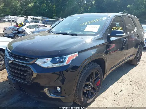 1GNEVJKW1JJ202654 2018 CHEVROLET TRAVERSE - Image 2