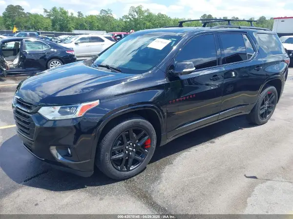 1GNEVJKW1JJ249568 2018 CHEVROLET TRAVERSE - Image 2