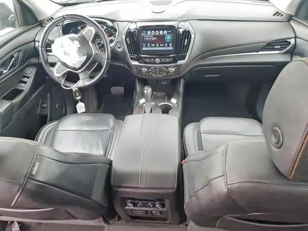 1GNEVJKW1JJ268752 2018 CHEVROLET TRAVERSE - Image 8