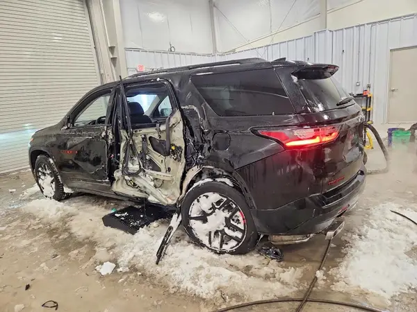 1GNEVJKW1JJ284725 2018 CHEVROLET TRAVERSE - Image 2