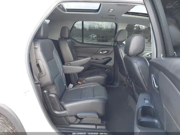 1GNEVJKW1LJ178780 2020 CHEVROLET TRAVERSE - Image 8
