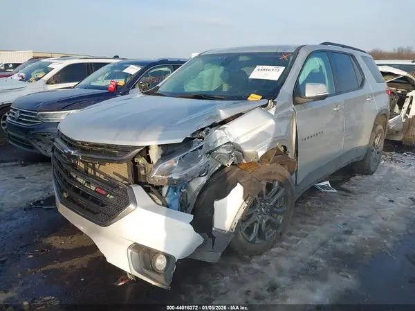 1GNEVJKW1MJ175606 2021 CHEVROLET TRAVERSE - Image 2