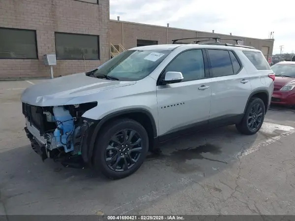 1GNEVJKW1MJ183186 2021 CHEVROLET TRAVERSE - Image 2