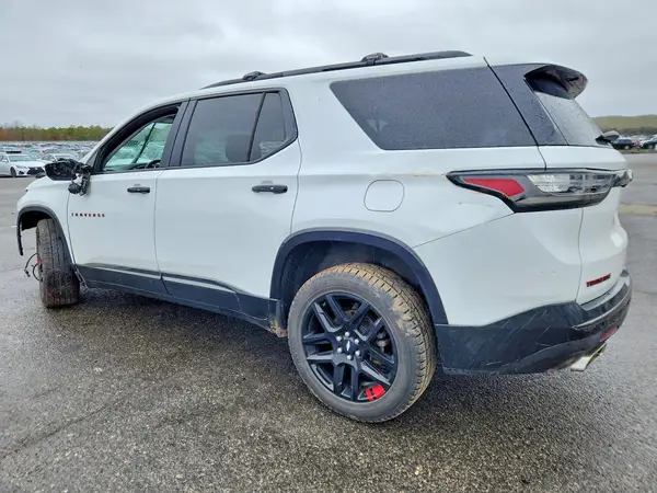 1GNEVJKW2JJ163458 2018 CHEVROLET TRAVERSE - Image 2