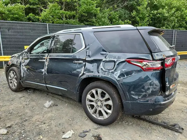 1GNEVJKW2JJ284491 2018 CHEVROLET TRAVERSE - Image 2