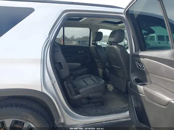 1GNEVJKW2LJ170199 2020 CHEVROLET TRAVERSE - Image 8