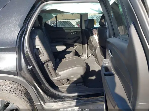 1GNEVJKW2MJ104916 2021 CHEVROLET TRAVERSE - Image 8