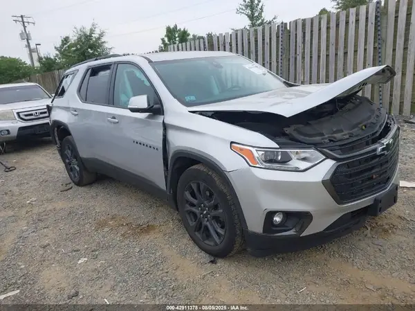 1GNEVJKW2MJ148446 2021 CHEVROLET TRAVERSE - Image 1
