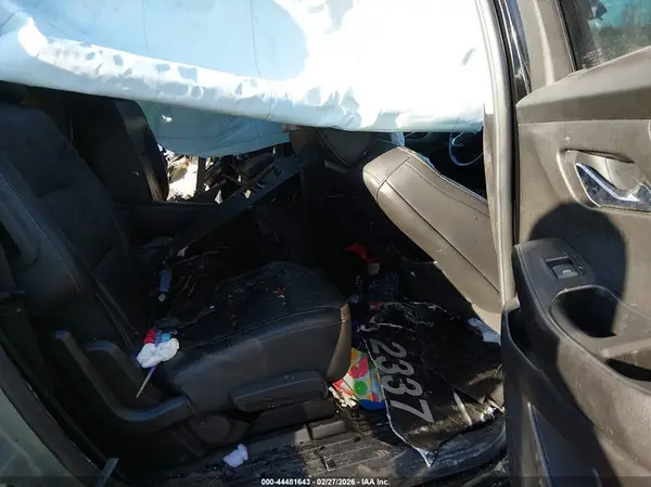 1GNEVJKW2MJ210931 2021 CHEVROLET TRAVERSE - Image 8
