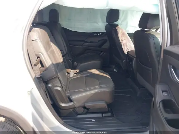 1GNEVJKW2MJ239524 2021 CHEVROLET TRAVERSE - Image 8