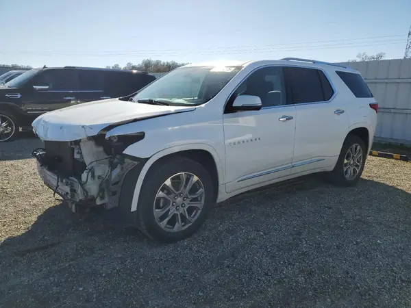 1GNEVJKW3JJ200243 2018 CHEVROLET TRAVERSE - Image 1